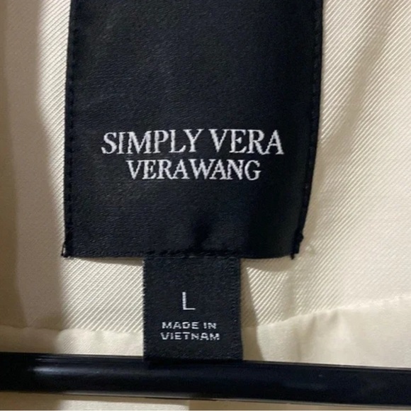 Simply Vera Vera Wang Women's Ivory Blazer - Picture 2 of 2